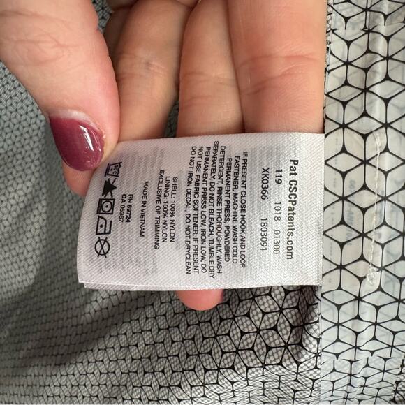 Columbia Women's Omni-Tech Waterproof Windbreaker Jacket – Size Small - Picture 3 of 4